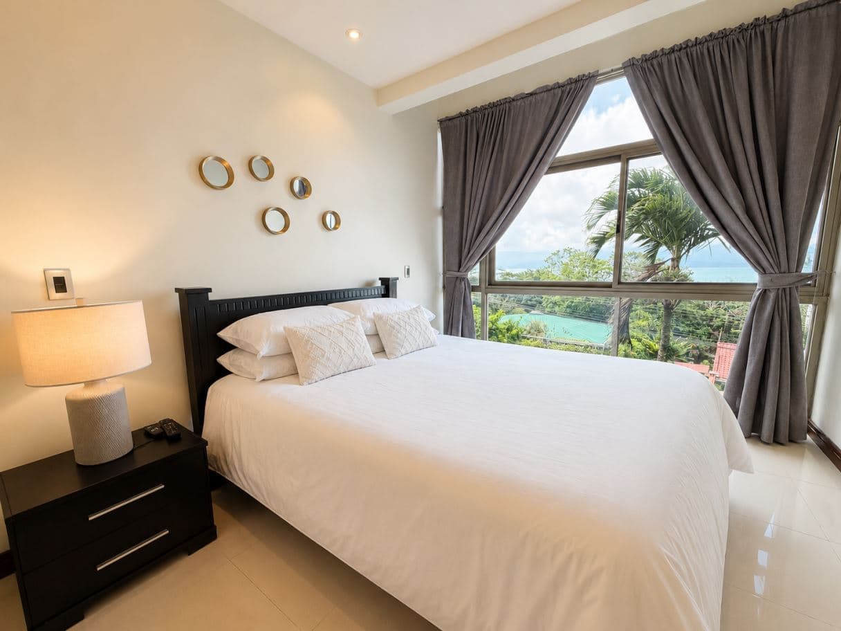 Lake Arenal Condominium Building | Three Private Suites | Lake Views | Walk To Marina, photo 19