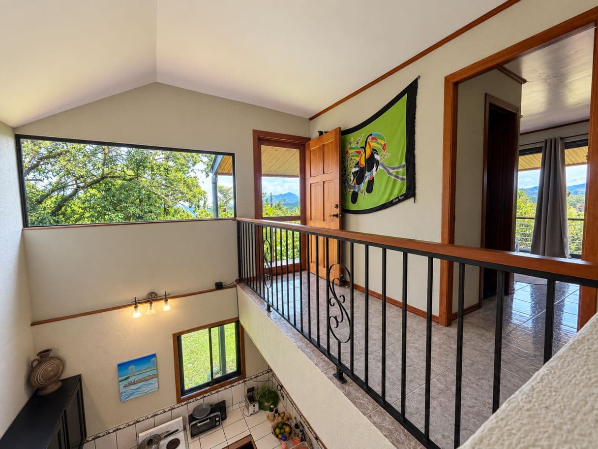 A Distinctive Residence in El Castillo with Terraces Overlooking Arenal Volcano, photo 16