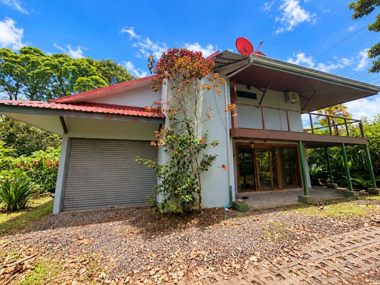 A Distinctive Residence in El Castillo with Terraces Overlooking Arenal Volcano, photo 29