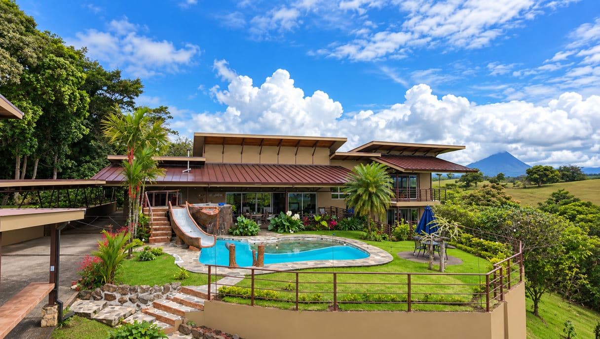 A Private Resort Estate Above Lake Arenal, photo 35