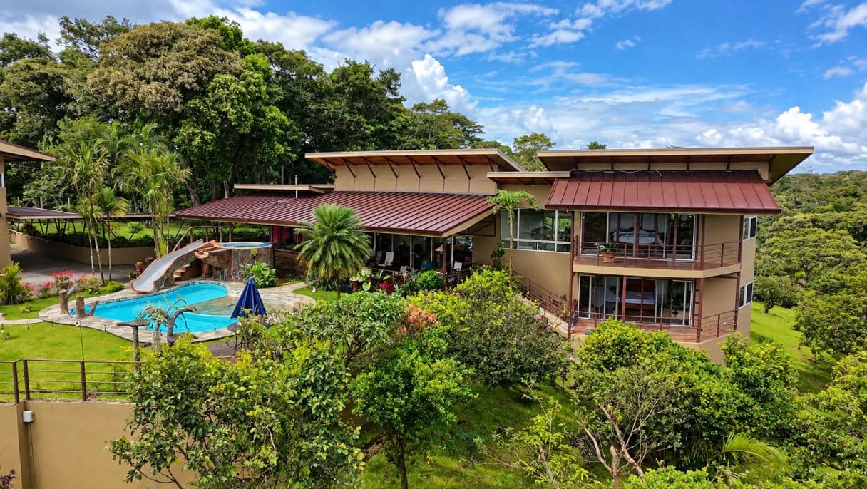 A Private Resort Estate Above Lake Arenal, photo 5