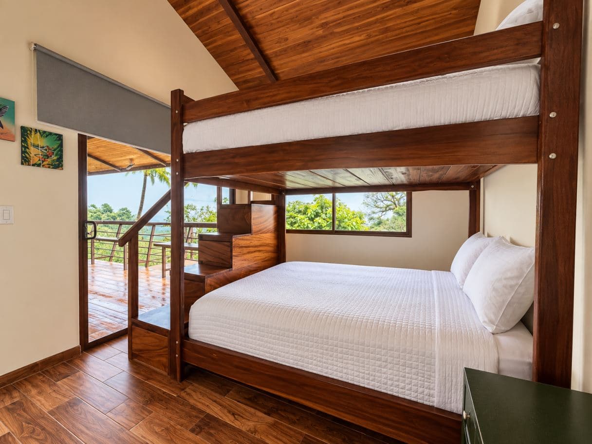 A Private Resort Estate Above Lake Arenal, photo 31