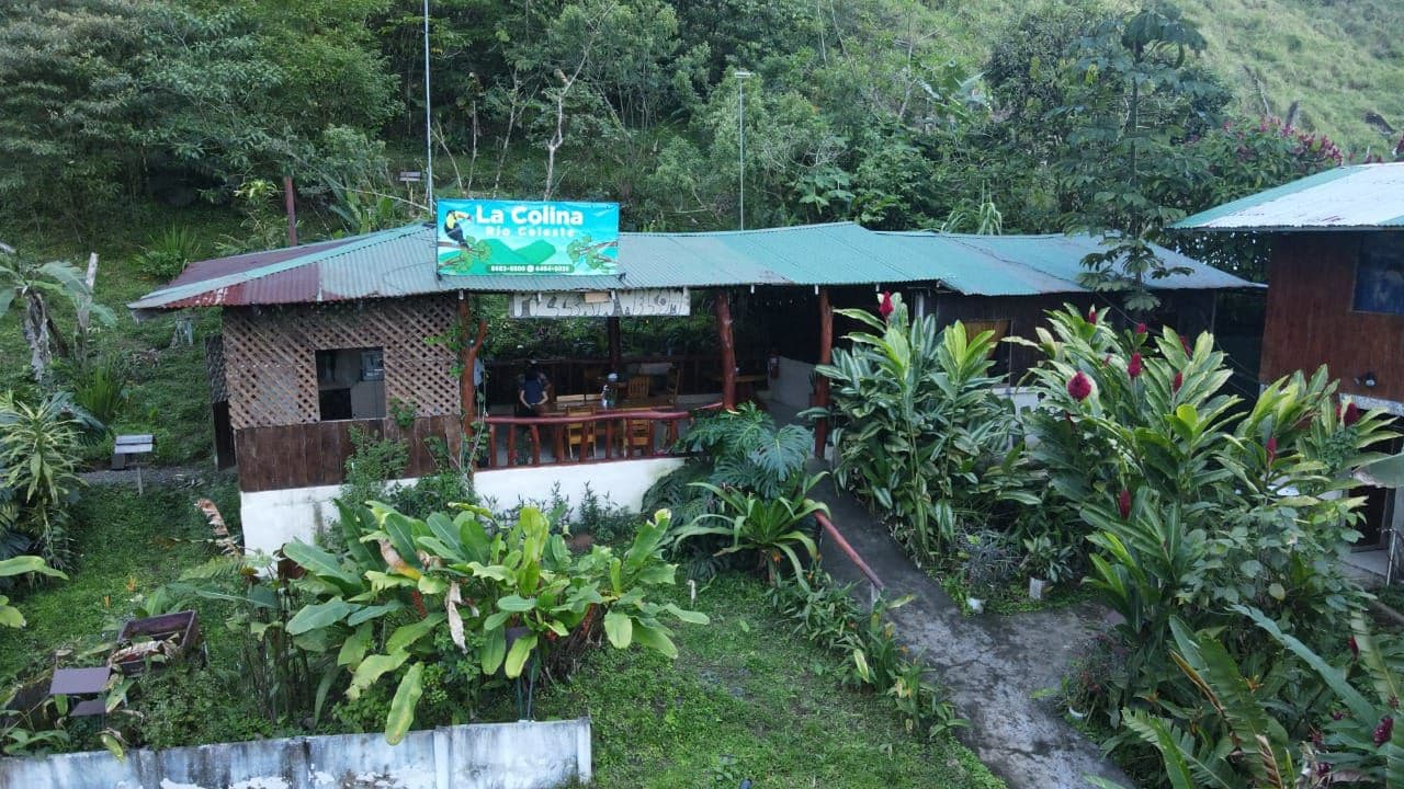 TOURISM FARM FOR SALE – RÍO CELESTE, BIJAGUA