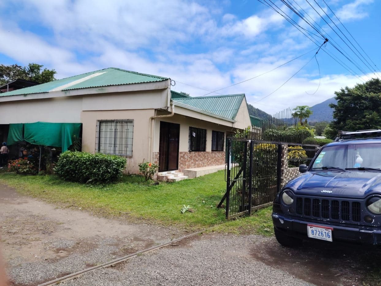 House with Apartments for Sale – Downtown Bijagua, Upala
