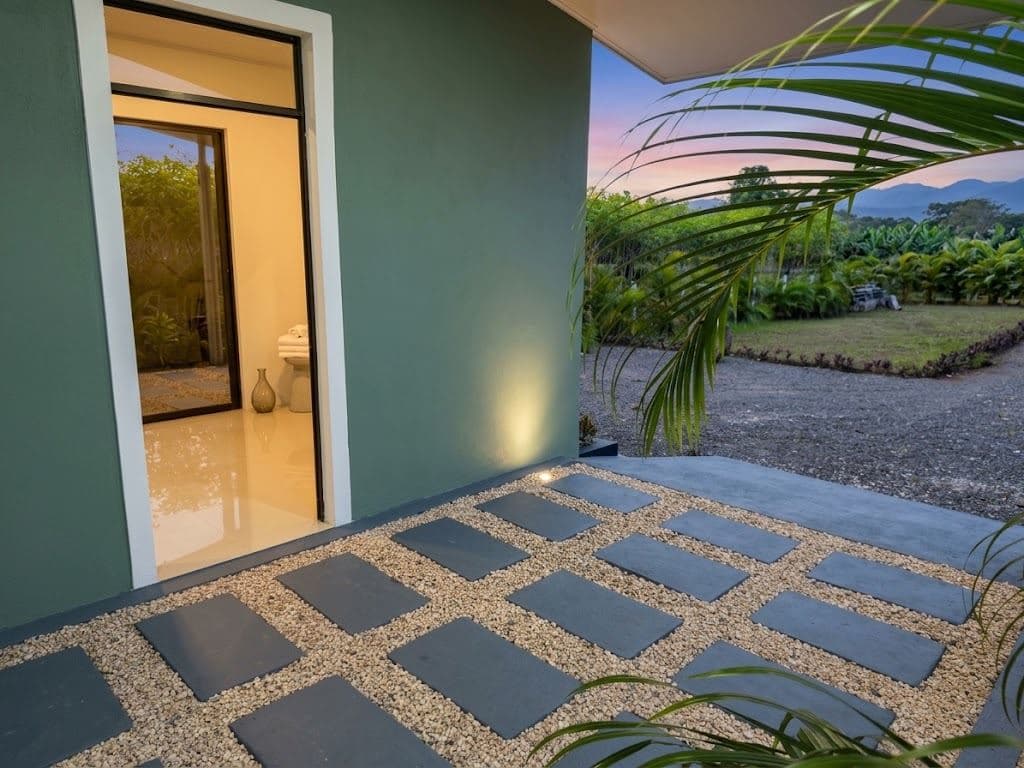 Brand-New Modern Home Near La Fortuna – Ideal Residence or Vacation Rental, photo 16