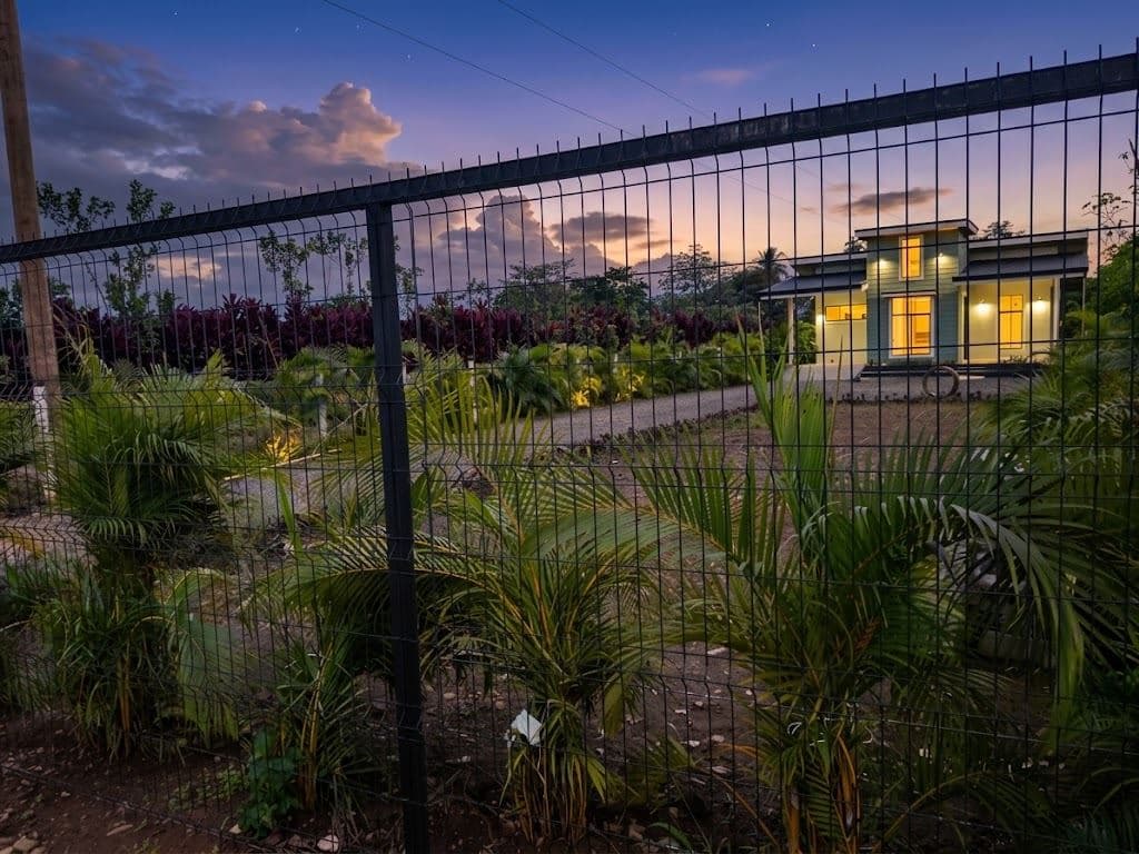 Brand-New Modern Home Near La Fortuna – Ideal Residence or Vacation Rental, photo 20